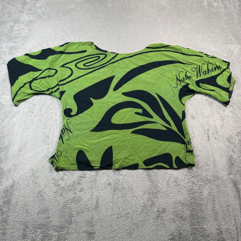Nahe Wahine Top Womens Medium‎ Green Black Hawaiian Graphic Dolman Sleeve